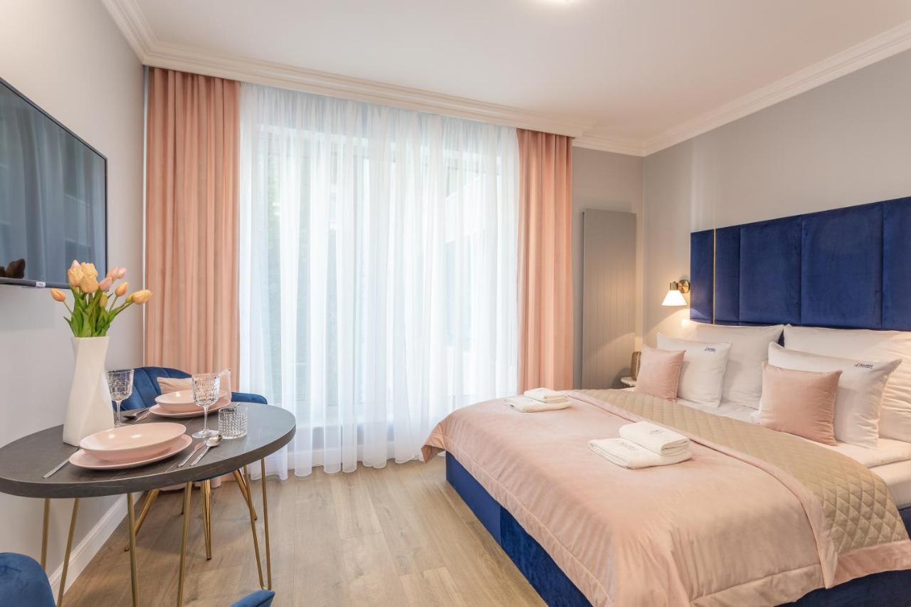 Apartpark - Ambria Apartments Swinoujscie Bagian luar foto