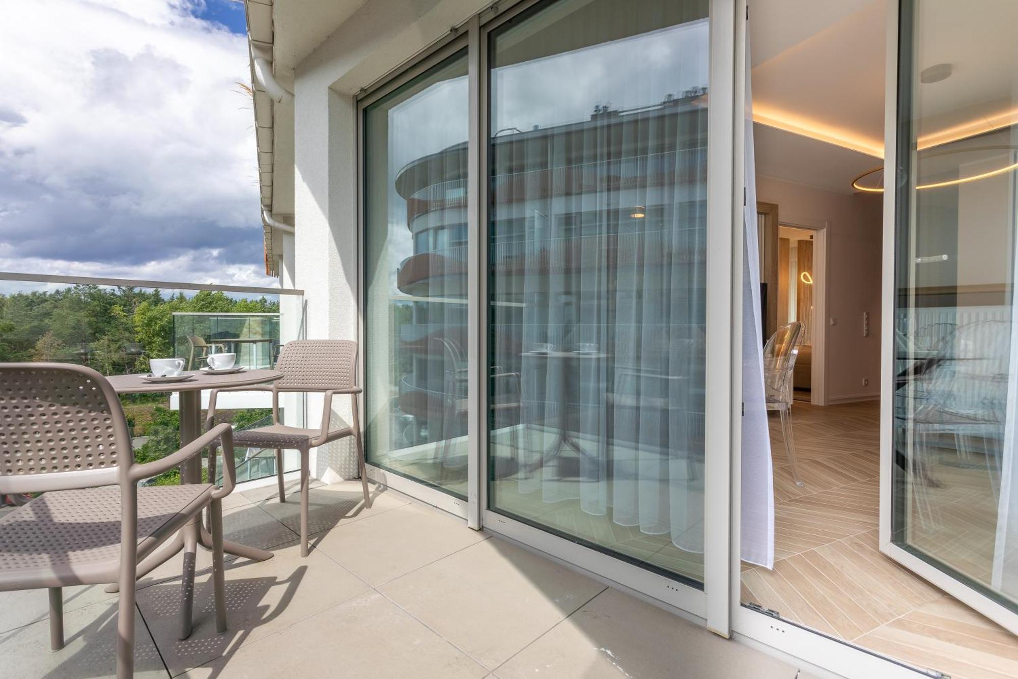 Apartpark - Ambria Apartments Swinoujscie Bagian luar foto